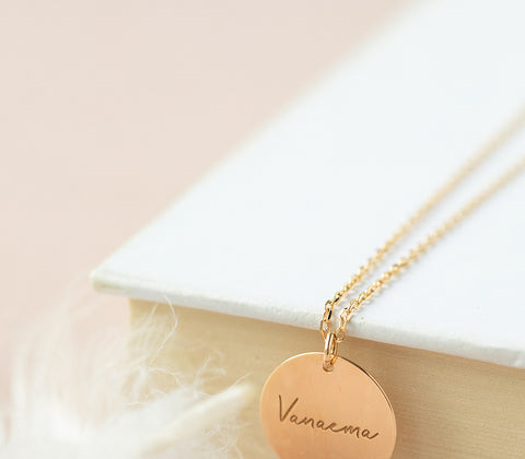 Necklace "Vanaema" (golden)
