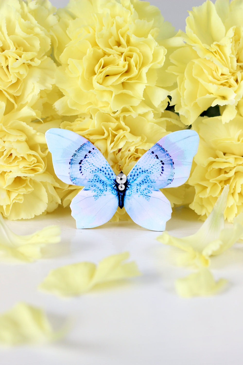 Happy-go-lucky Butterfly Brooch - KUMA Design Store