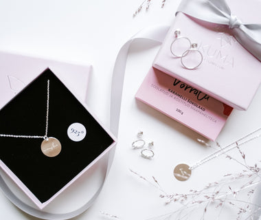 KUMA Silver Necklace x KUMA chocolate Gift Set