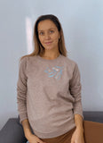 "Dreamy" embroidered sweatshirt
